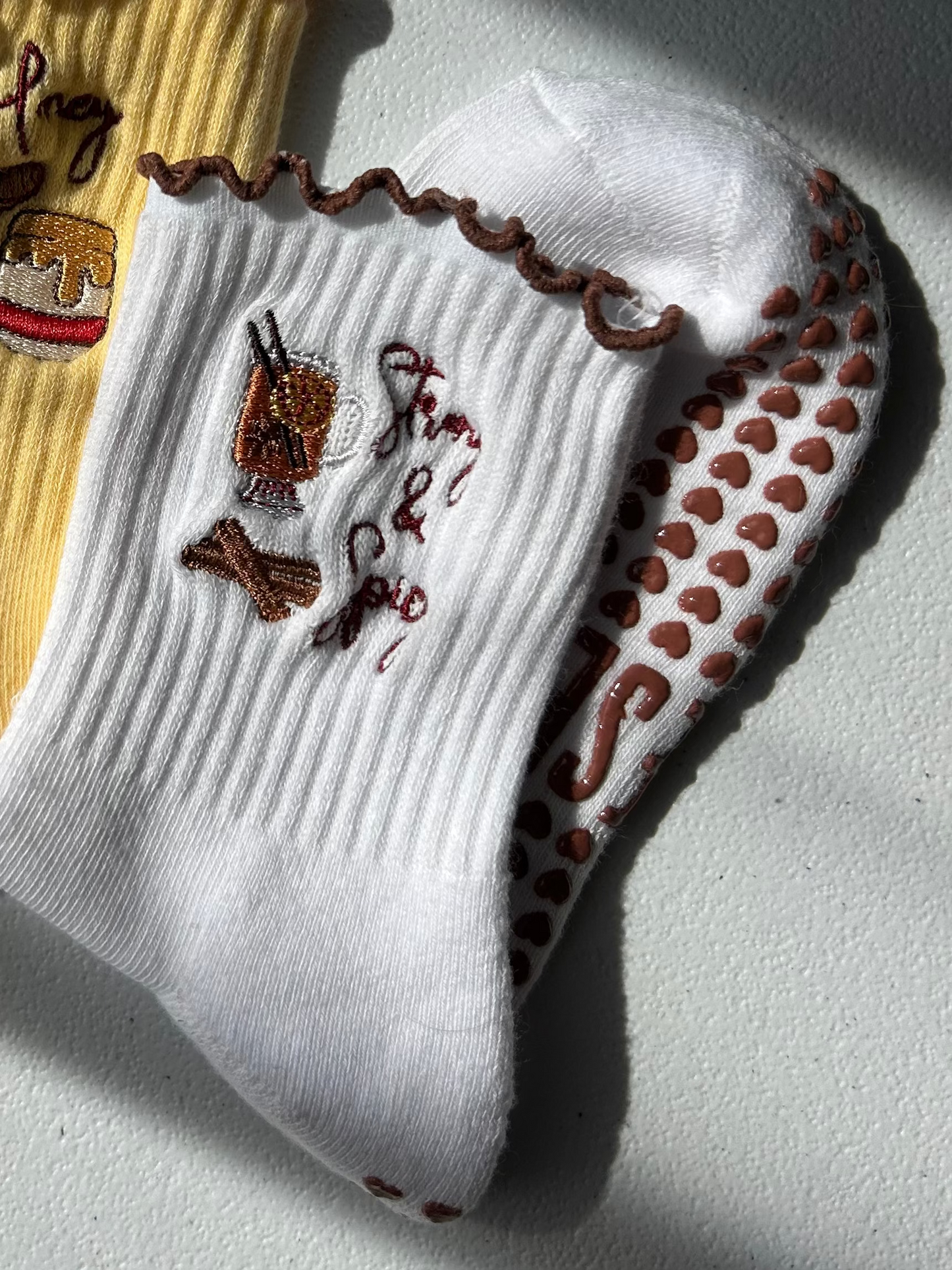 Honey Ruffle Grip Socks